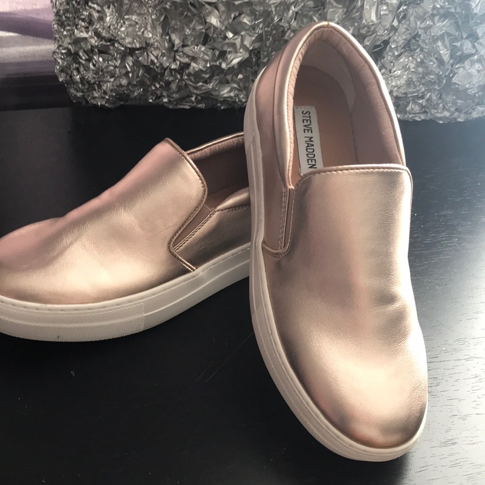 NEW STEVE MADDEN SHOES